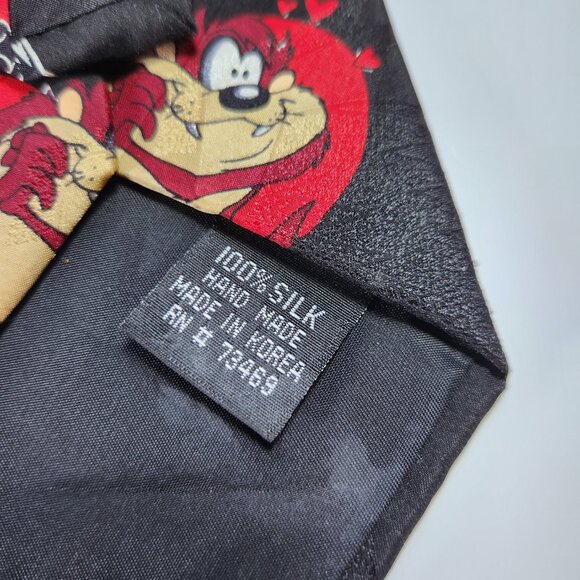 Looney Tunes Cartoon Necktie Men's Silk Tie Taz Sylvester Bugs Bunny Vintage 90s - Picture 7 of 7